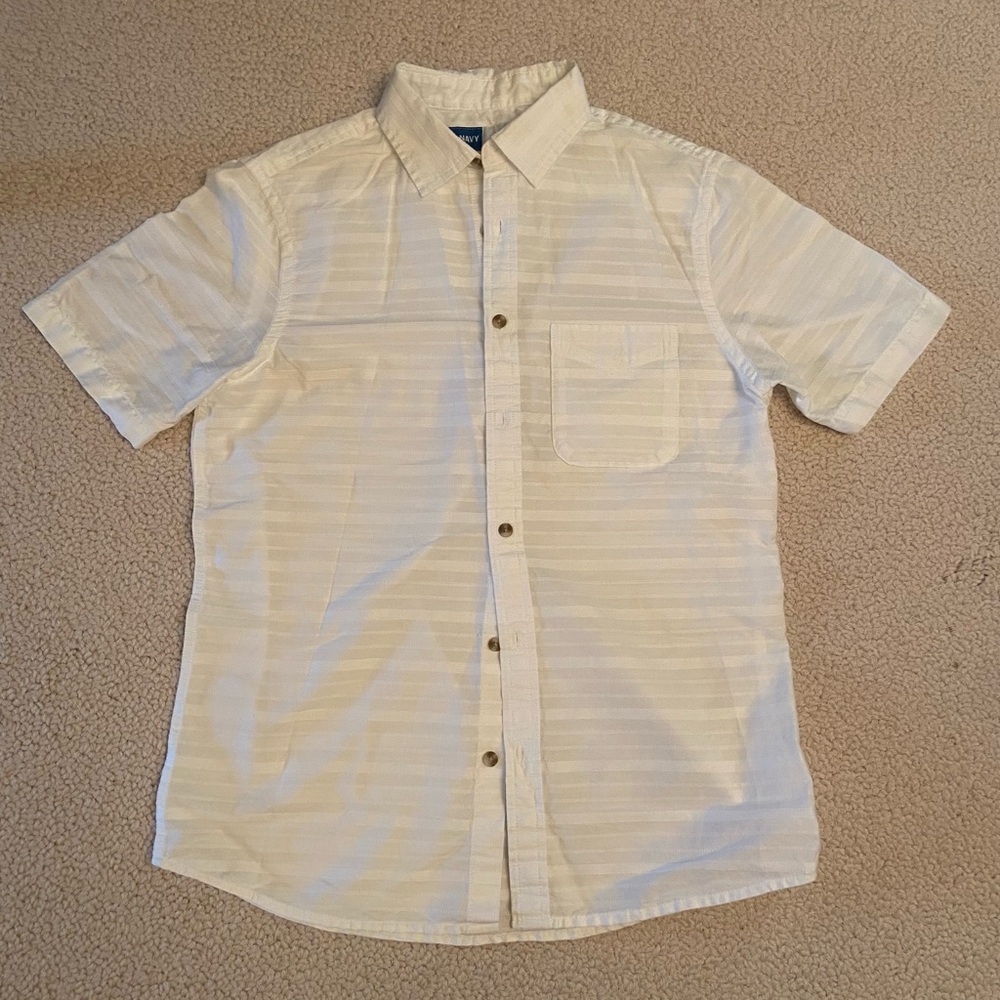 Old Navy Men's Short Sleeve Button Down Shirt